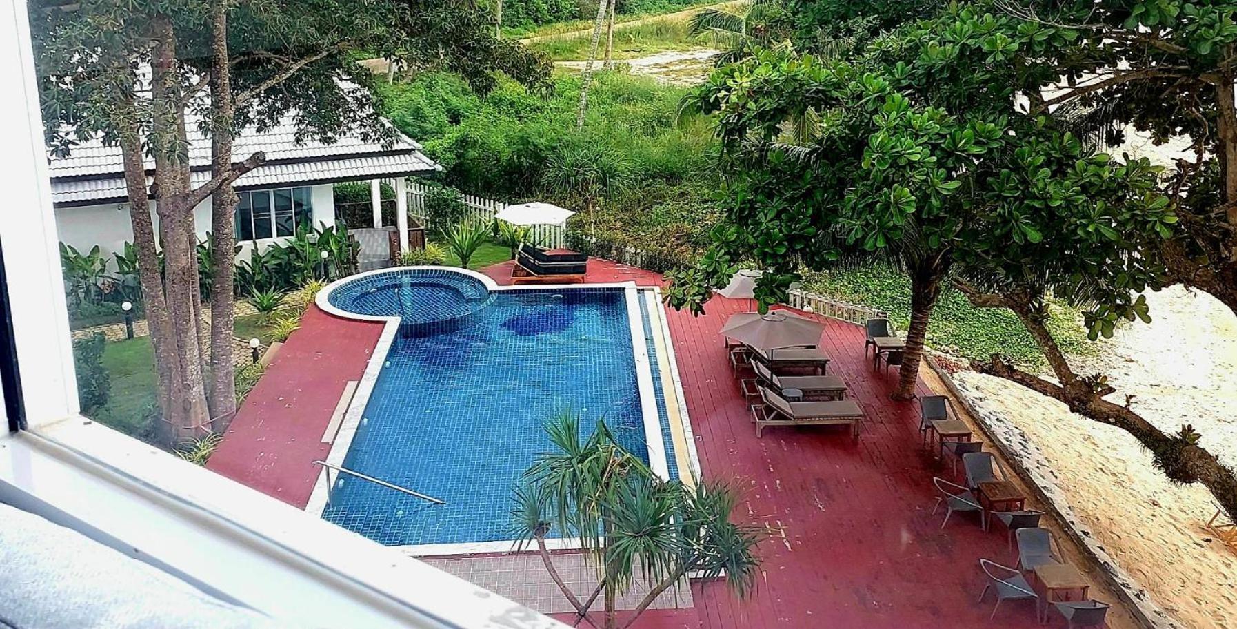 Horizon Beach Resort Koh Jum Exterior photo